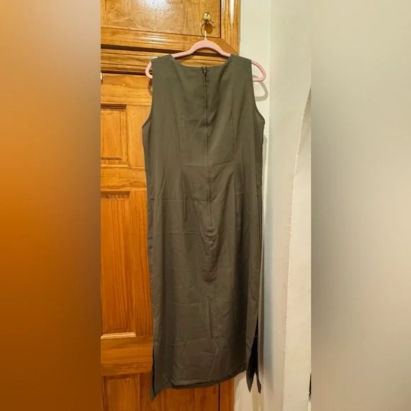 Sleeveless Olive Green Dress - Picture 2 of 3